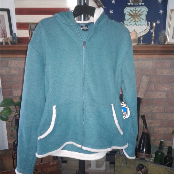 Kuhl Jackets & Blazers - NWT Kuhl Alfpaca hoody
